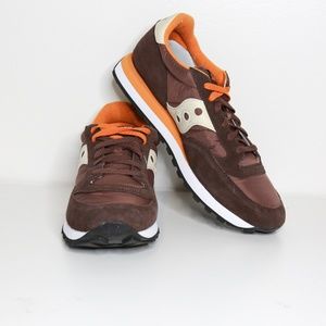 Saucony Jazz Low Pro in Brown